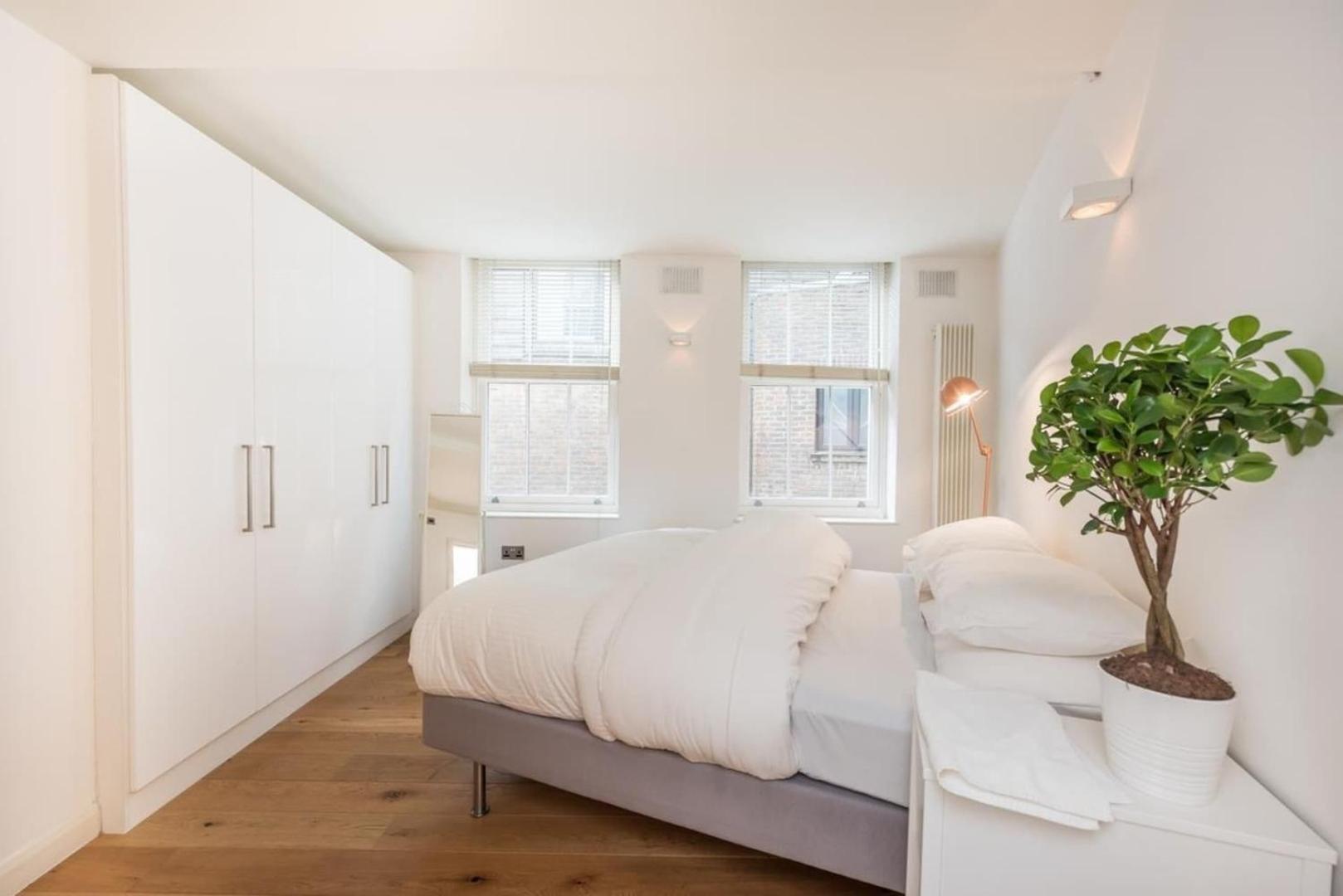 Fantastic 1 Bedroom Flat Leicester Square West End ลอนดอน ภายนอก รูปภาพ