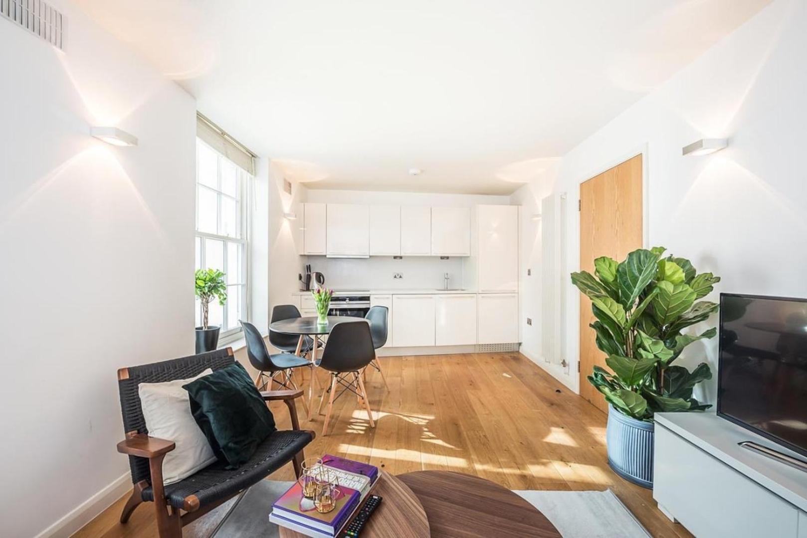 Fantastic 1 Bedroom Flat Leicester Square West End ลอนดอน ภายนอก รูปภาพ